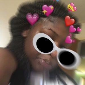 Meet your Posher, Charisma